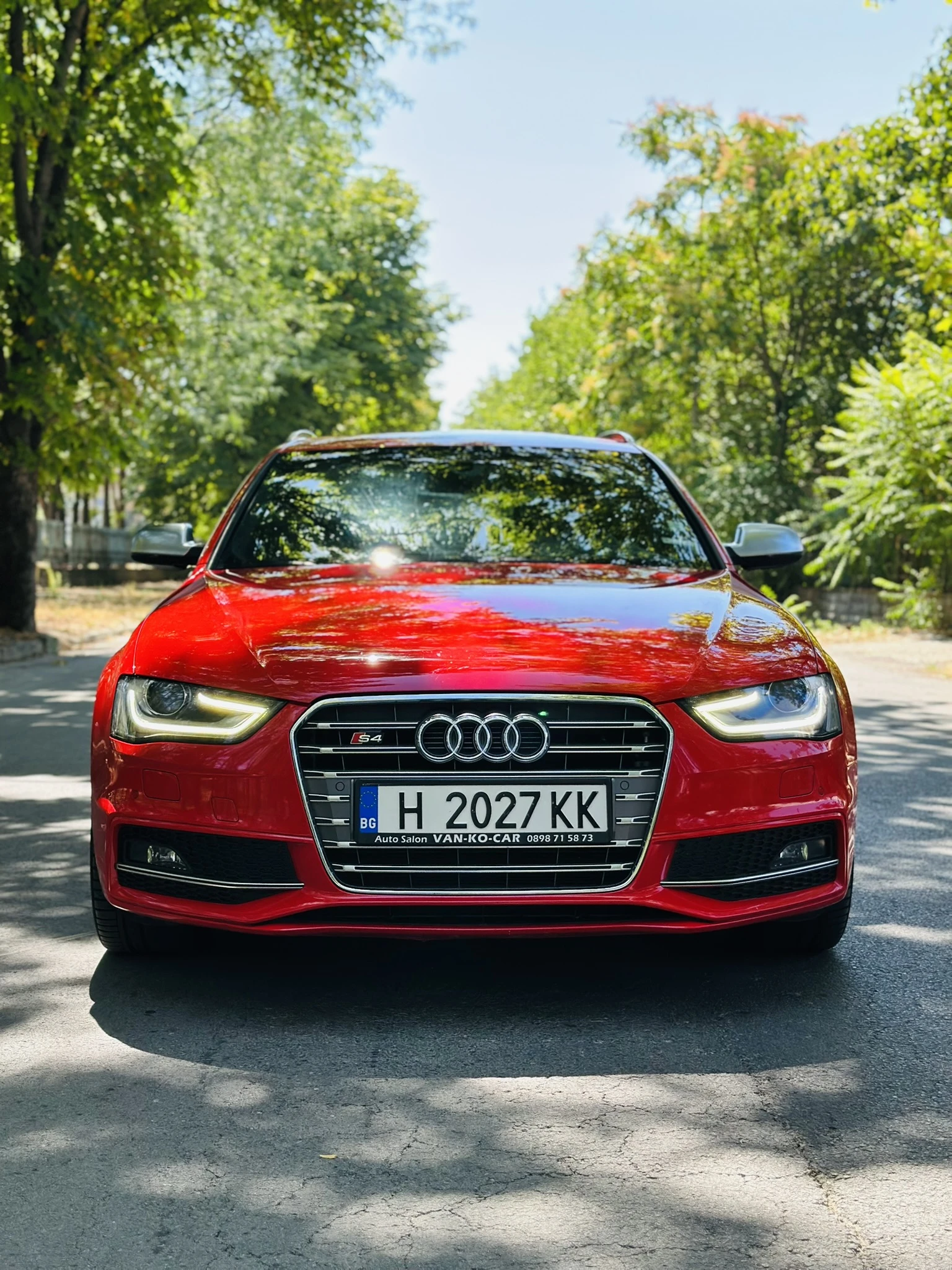 Audi S4 3.0TFSI , снимка 2 - Автомобили и джипове - 55356676
