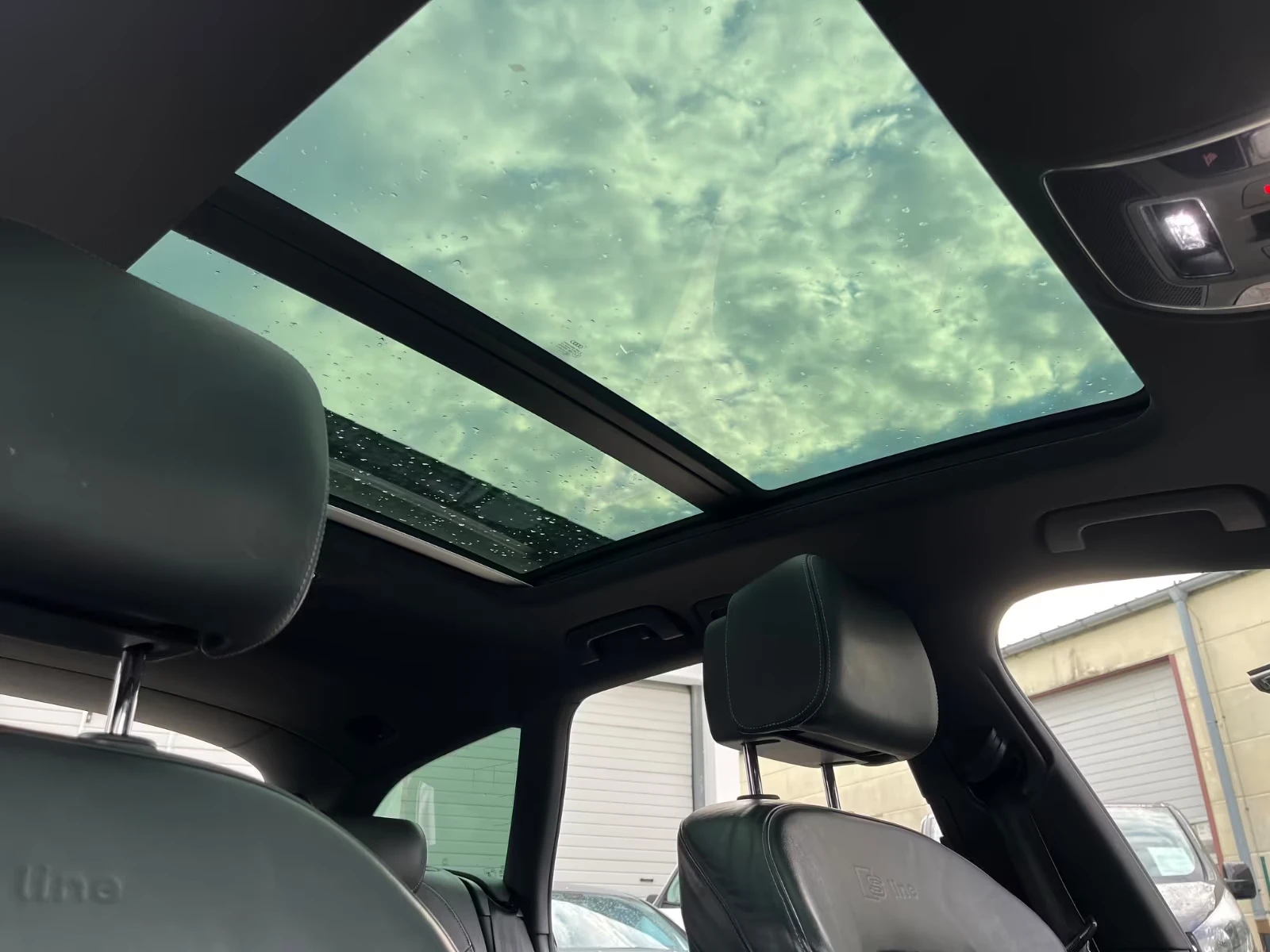 Audi A6 S-LINE/3.0 V6/245HP/BOSE/PANO/NAVI/304h, снимка 13 - Автомобили и джипове - 55365337