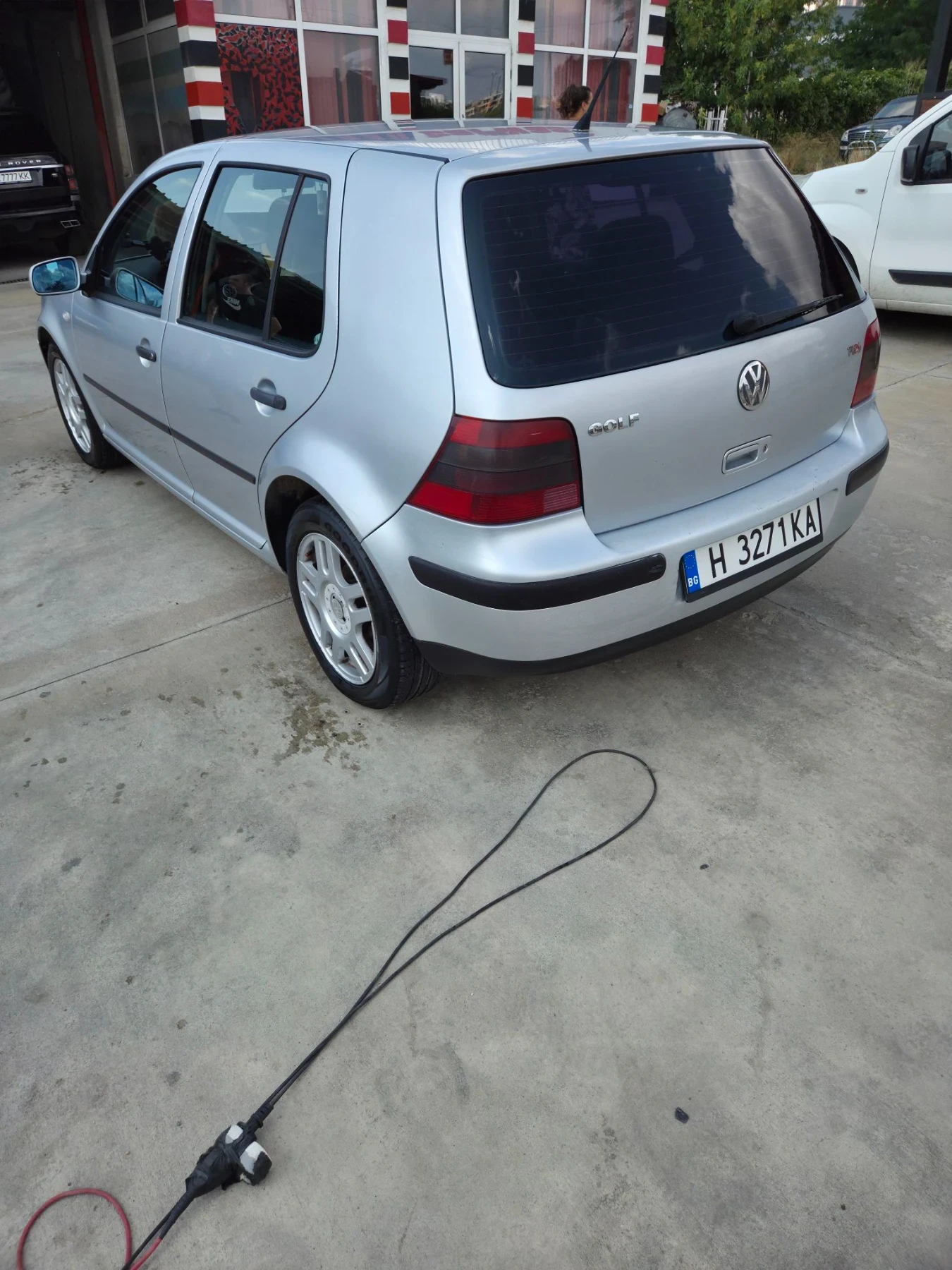 VW Golf, снимка 4 - Автомобили и джипове - 55596770