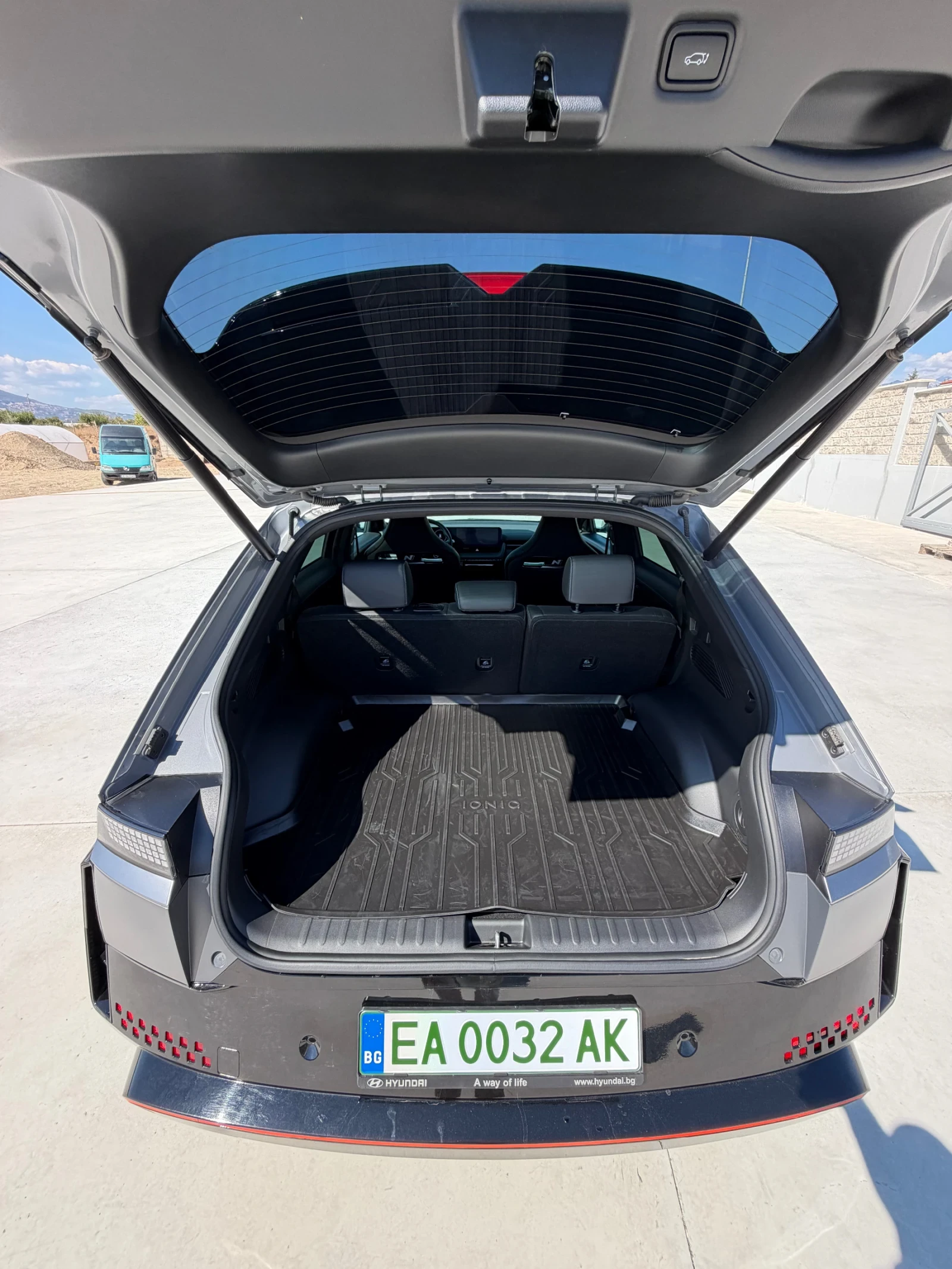 Hyundai Ioniq 5 N 2025 9500 км налична , снимка 12 - Автомобили и джипове - 56134060