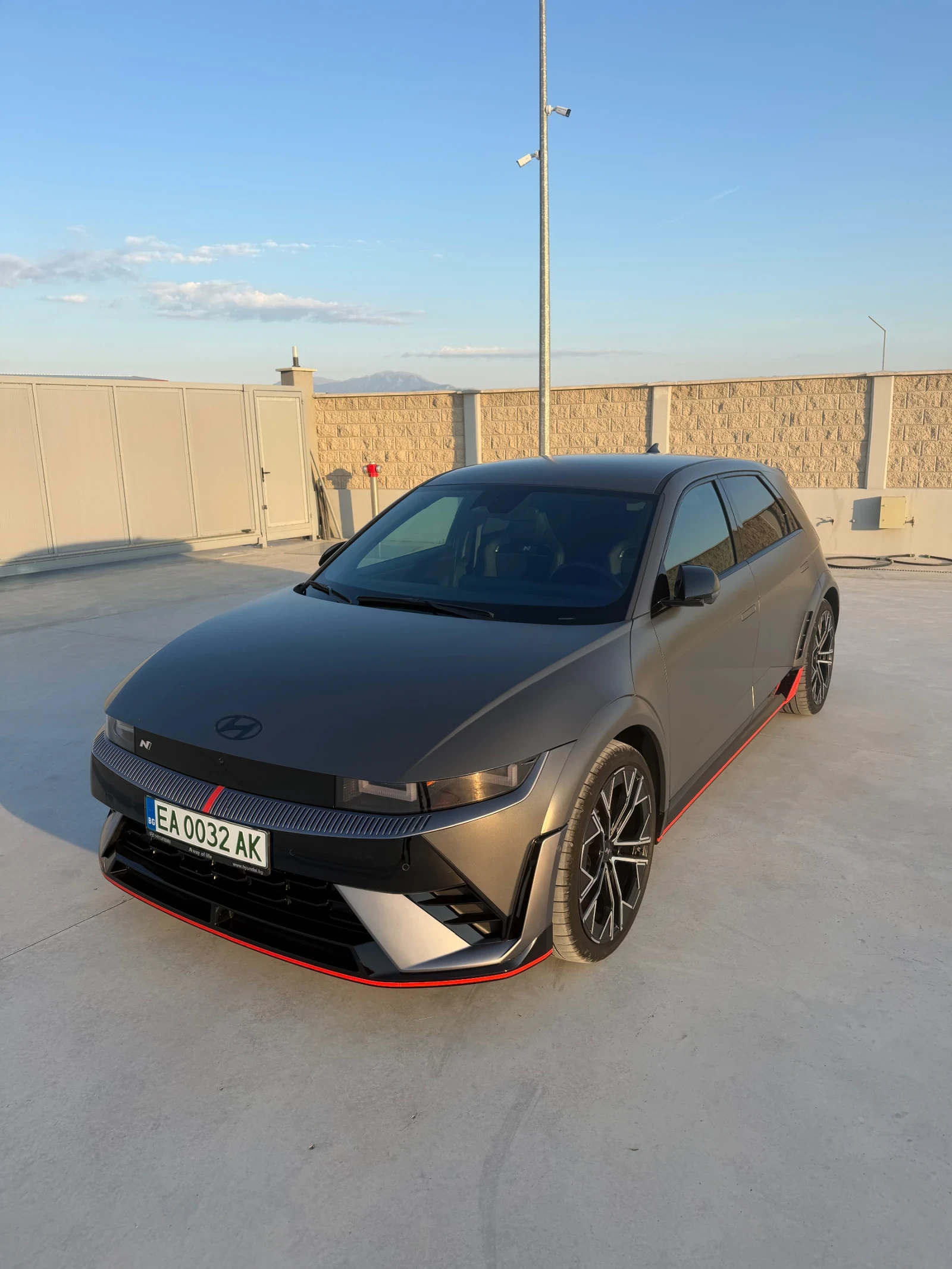 Hyundai Ioniq 5 N 2025 9500 км налична , снимка 8 - Автомобили и джипове - 56134060