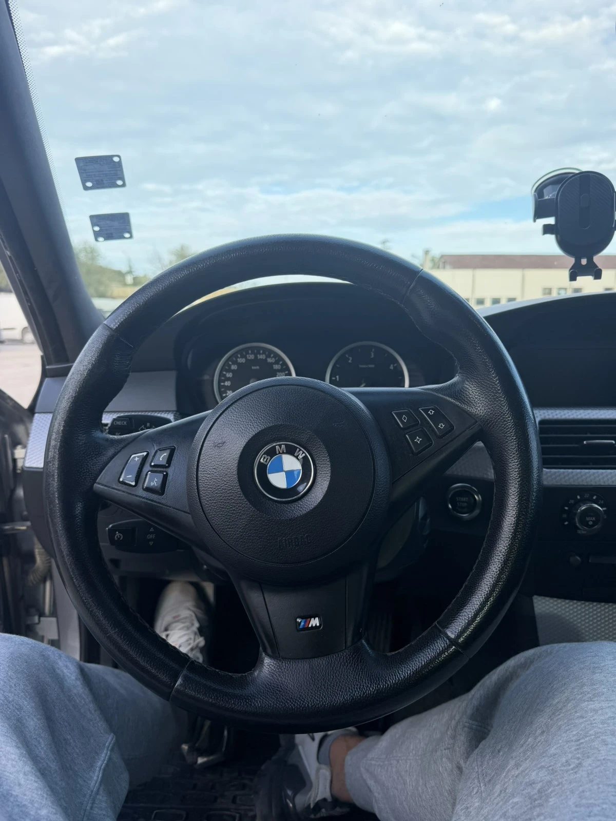 BMW 530 530XD, снимка 10 - Автомобили и джипове - 56237646