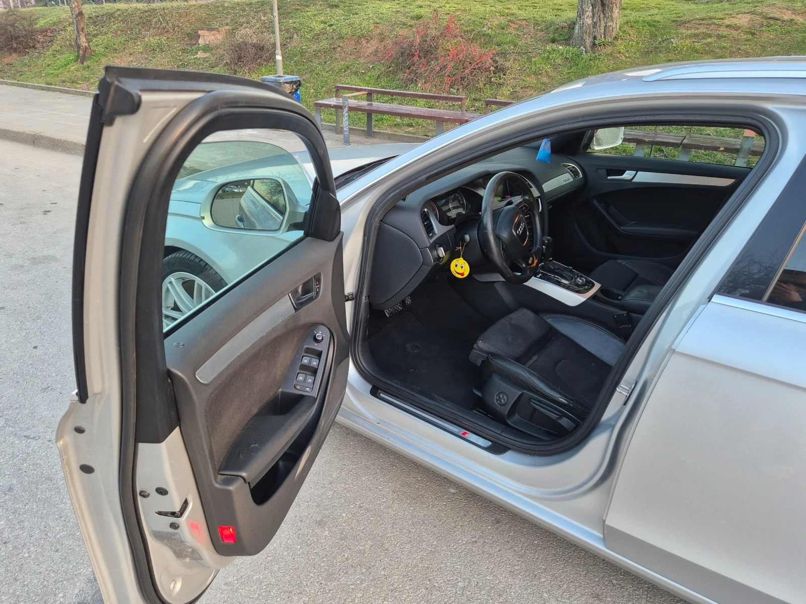 Audi A4, снимка 14 - Автомобили и джипове - 56333730