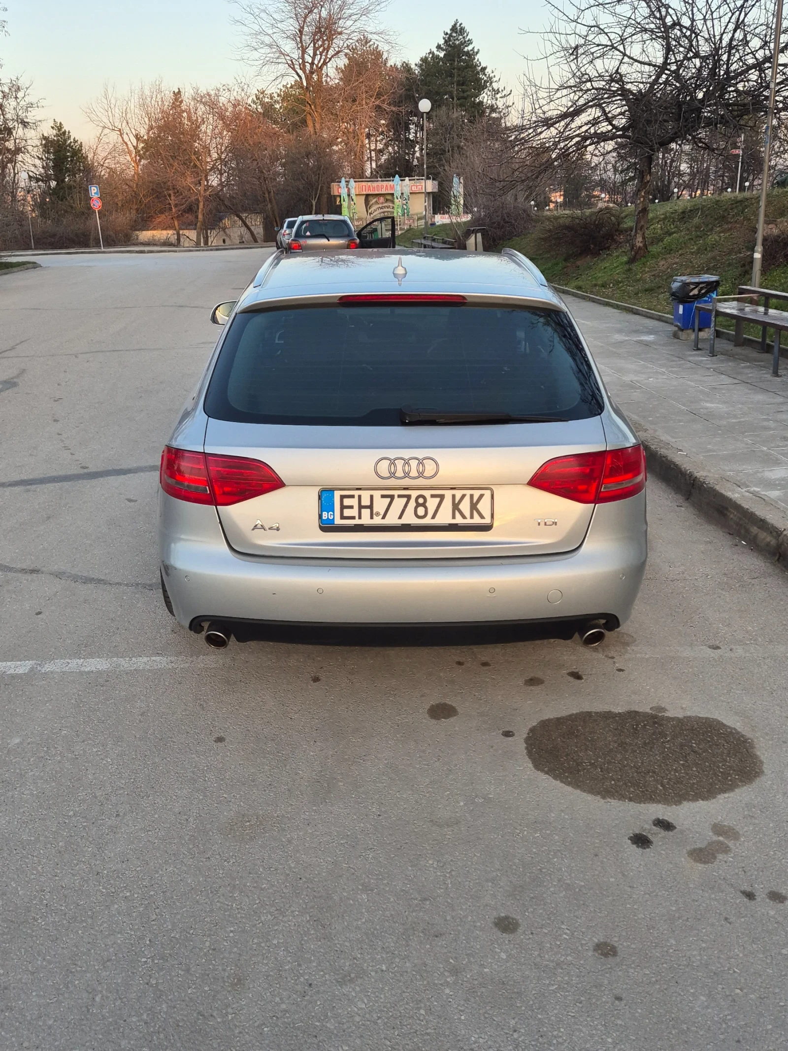 Audi A4, снимка 6 - Автомобили и джипове - 56333730