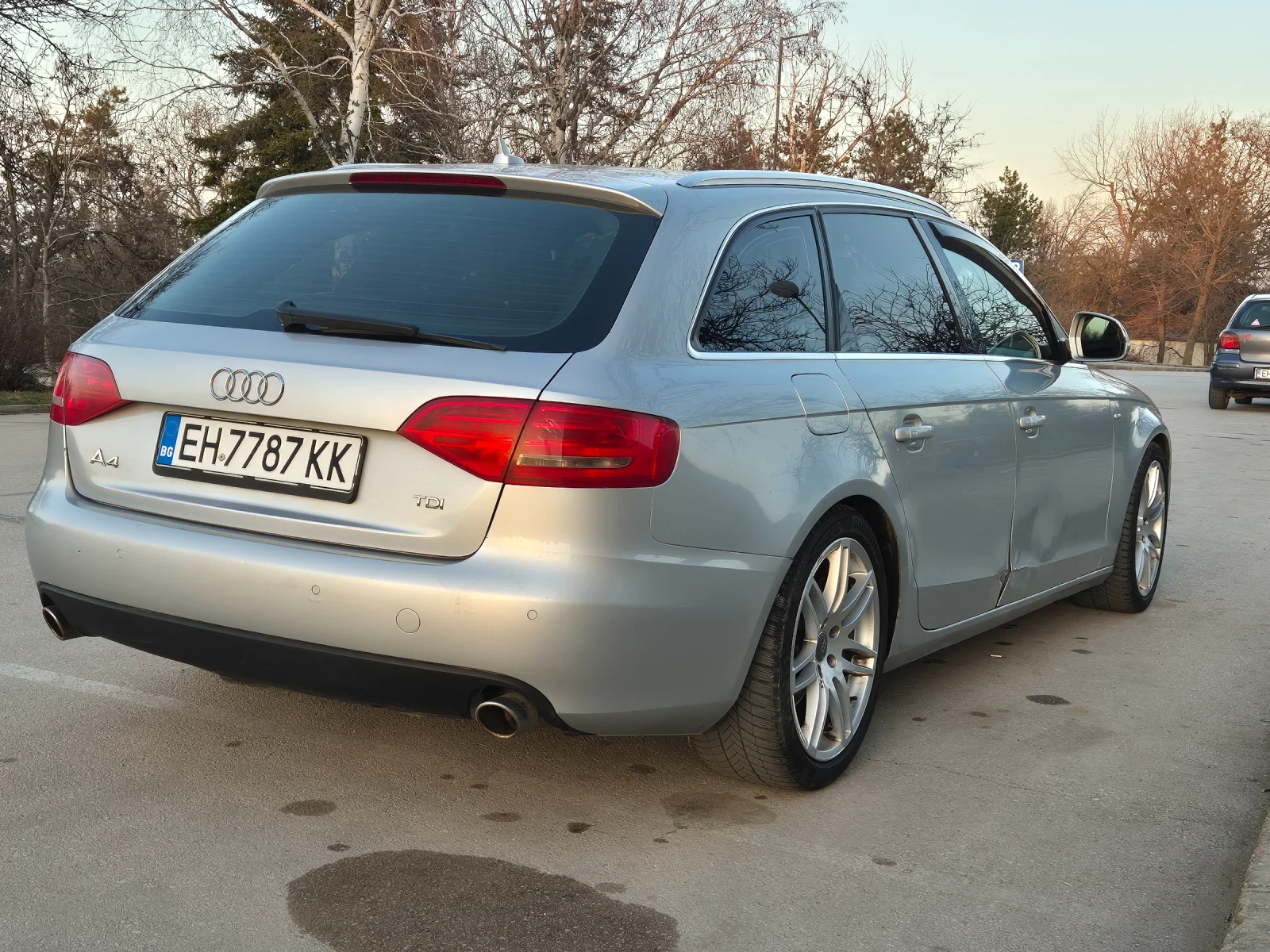 Audi A4, снимка 5 - Автомобили и джипове - 56333730
