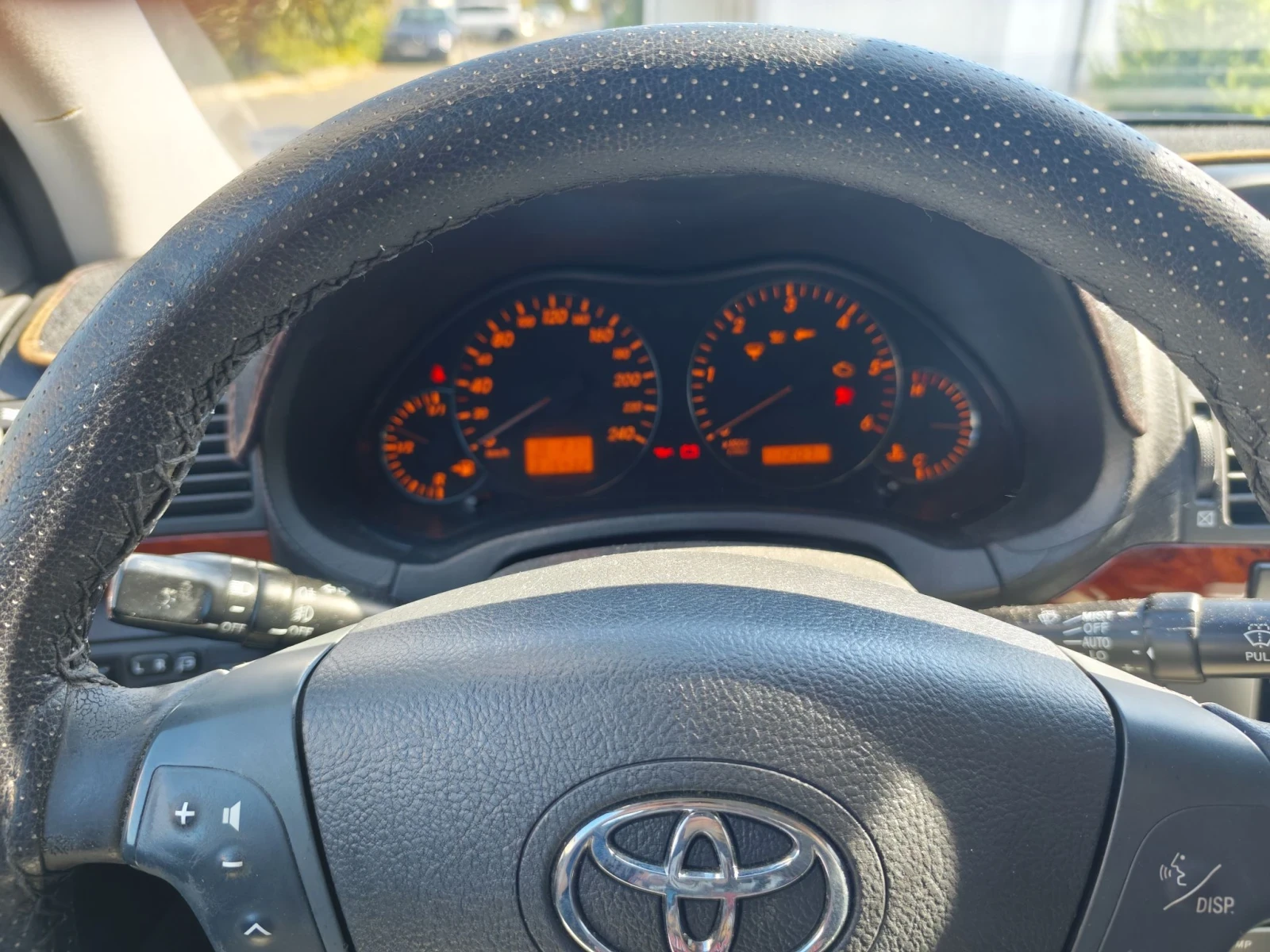 Toyota Avensis T25, снимка 6 - Автомобили и джипове - 56438972