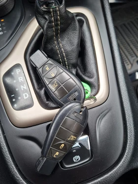 Jeep Cherokee 2.2 4x4 turbodiesel - 9900 € / 19362.72 лв. - 18423575 16