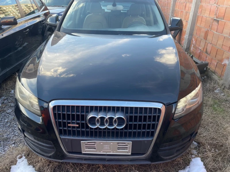 Audi Q5, снимка 1 - Автомобили и джипове - 46426495