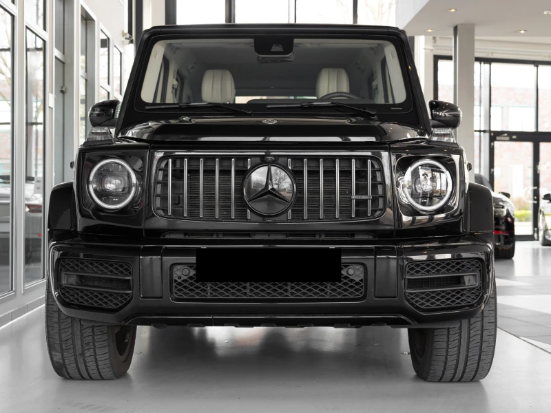 Mercedes-Benz G 63 AMG /4MATIC/ NIGHT/ EXCLUSIV/ BURM/ DESIGNO/ TV/ 22/ , снимка 2 - Автомобили и джипове - 48142411