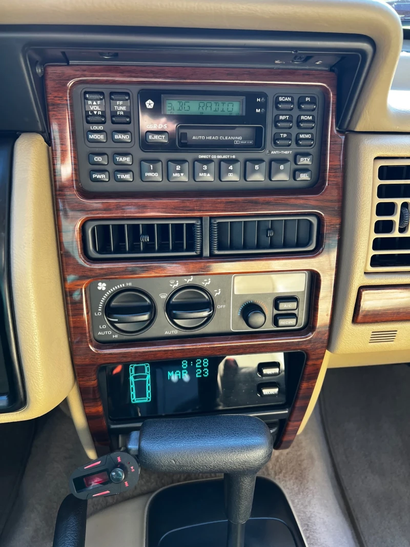 Jeep Grand cherokee 5, 2 V8 ГАЗ, снимка 6 - Автомобили и джипове - 50017548