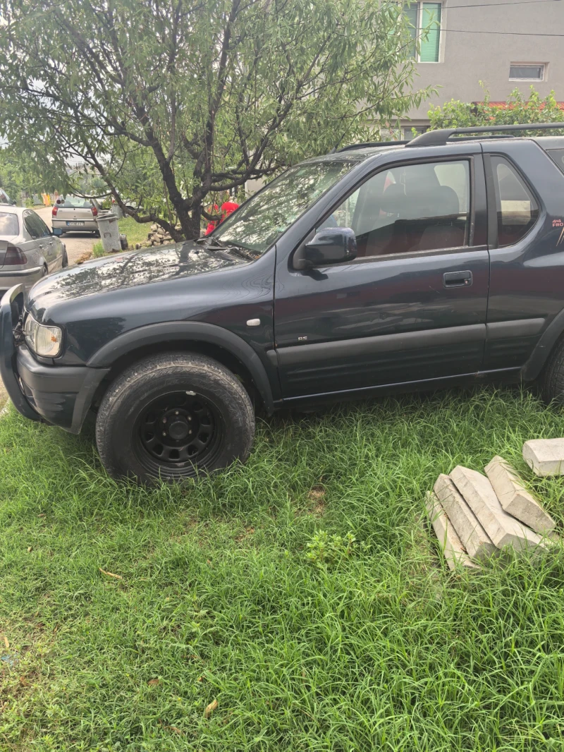 Opel Frontera 2.2 диздел, снимка 2 - Автомобили и джипове - 52401582