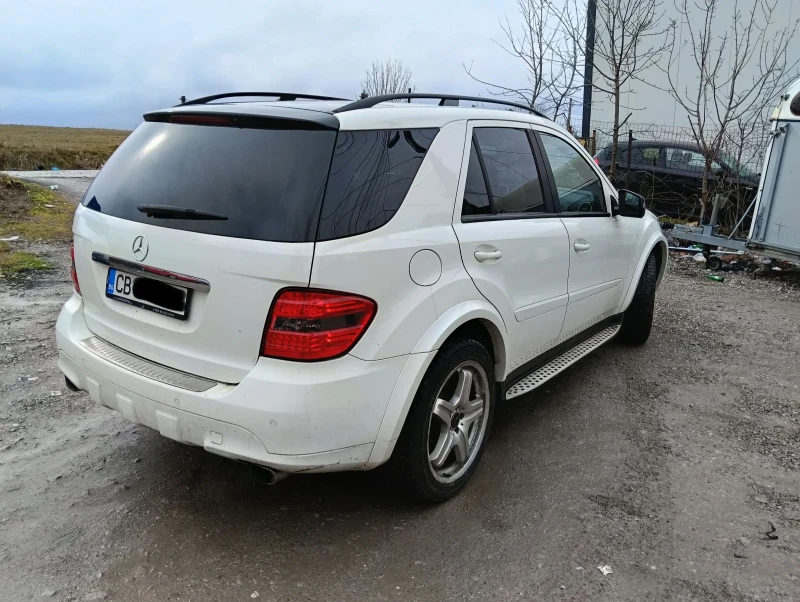 Mercedes-Benz ML 320 3.2 CDI, снимка 4 - Автомобили и джипове - 53283541