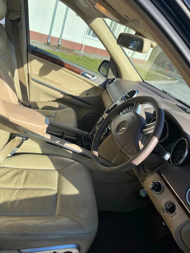 Mercedes-Benz GL 320 3.2 DCI 4 matic, снимка 6 - Автомобили и джипове - 53497108