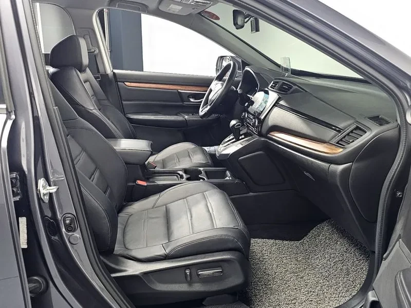 Honda Cr-v 5Th Generation 1.5 Touring 4Wd, снимка 11 - Автомобили и джипове - 55045050