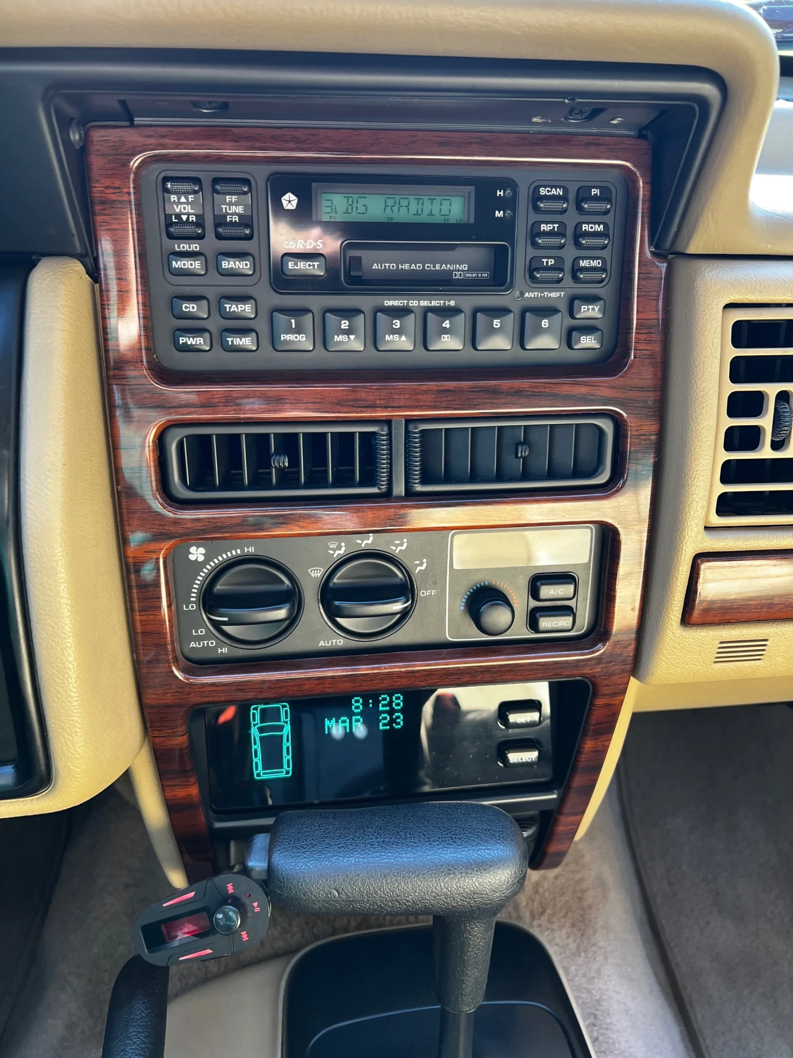 Jeep Grand cherokee 5, 2 V8 MPI - изображение 6