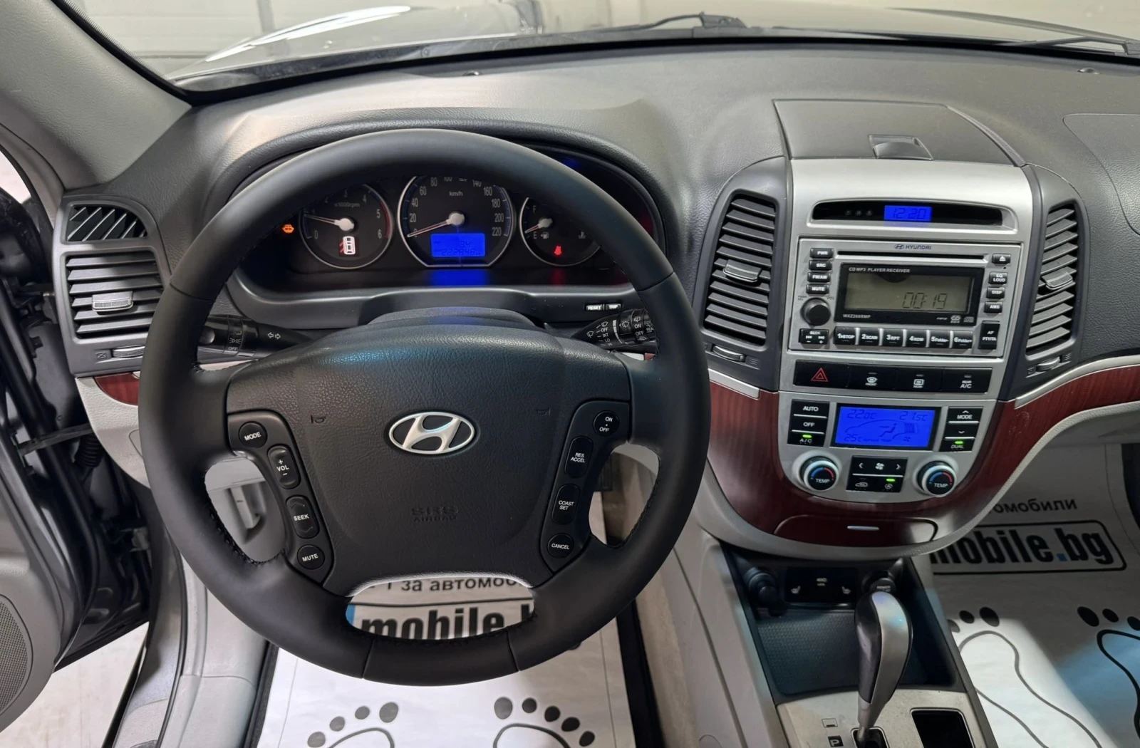 Hyundai Santa fe 2.2 CRDI 4WD - Ауто* Подгрев* 7 Местна* Теглич - изображение 8