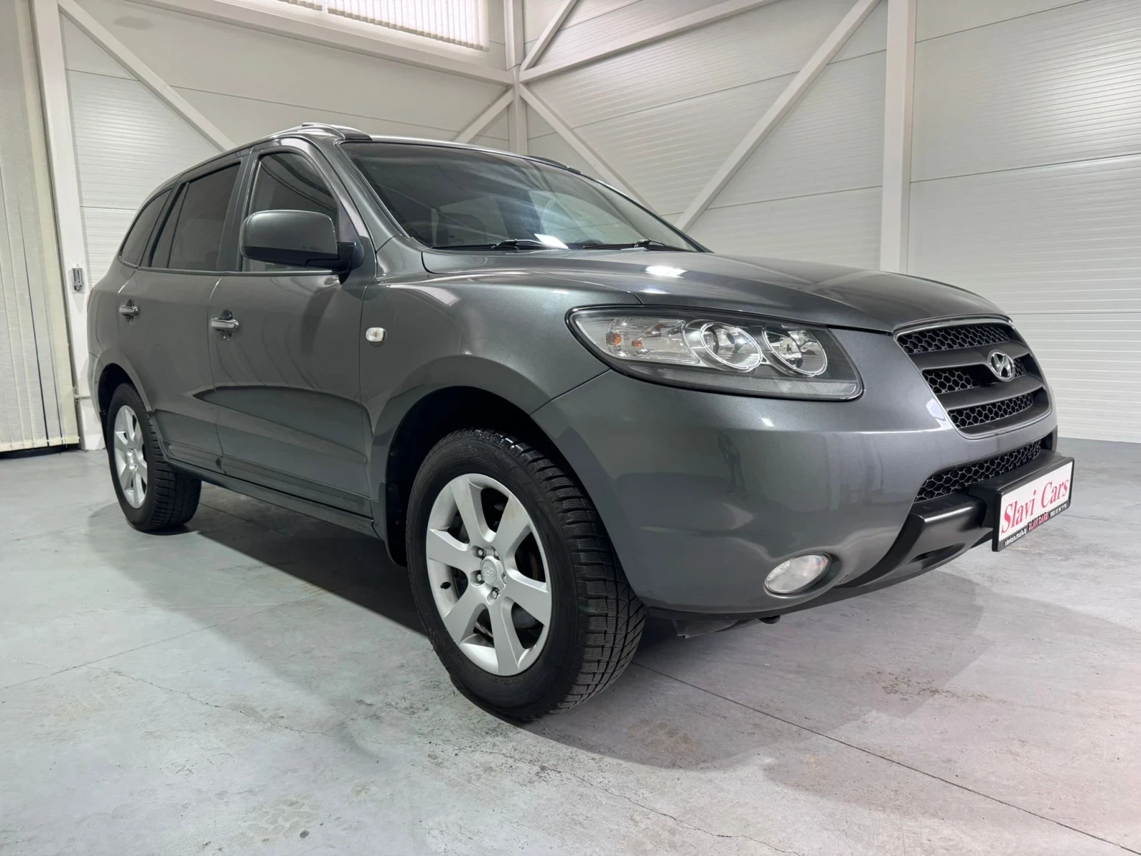 Hyundai Santa fe 2.2 CRDI 4WD - Ауто* Подгрев* 7 Местна* Теглич - изображение 3