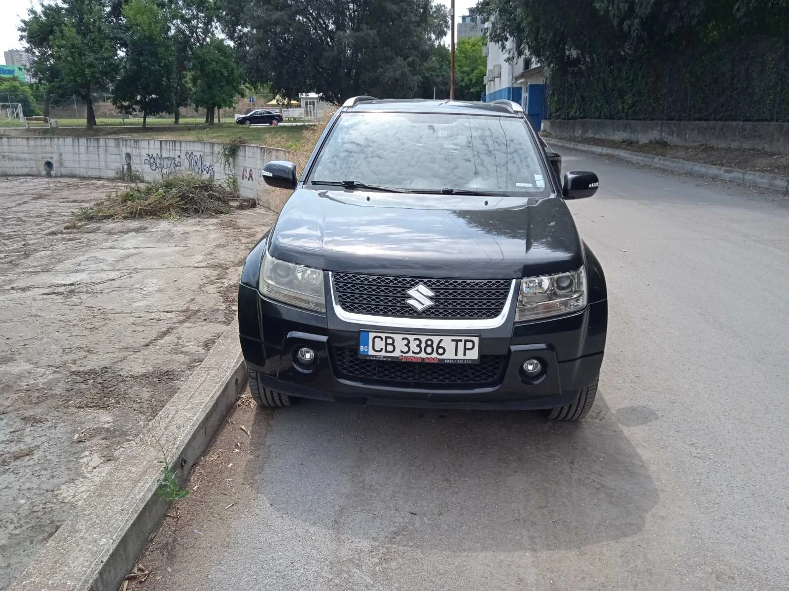 Suzuki Vitara 2.4i - изображение 2
