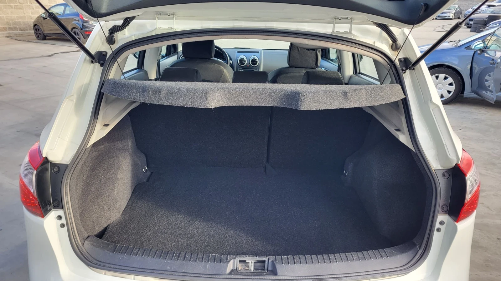 Nissan Qashqai 1.5DCI-110 EU5 - изображение 7