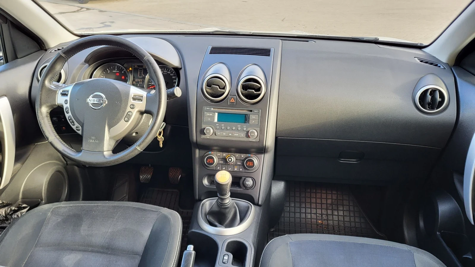 Nissan Qashqai 1.5DCI-110 EU5 - изображение 9