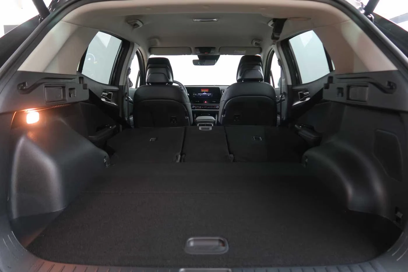 Kia Sportage НОВ!1.6PHEV/252HP/SPIRIT/360/4X4/NAVI/LED/967v - изображение 6