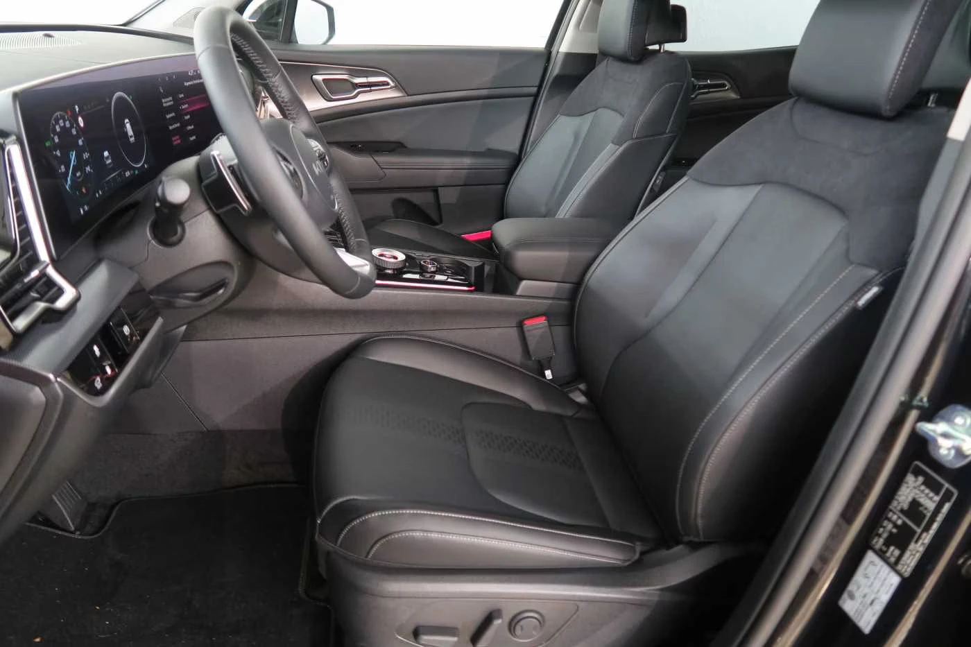 Kia Sportage НОВ!1.6PHEV/252HP/SPIRIT/360/4X4/NAVI/LED/967v - изображение 10