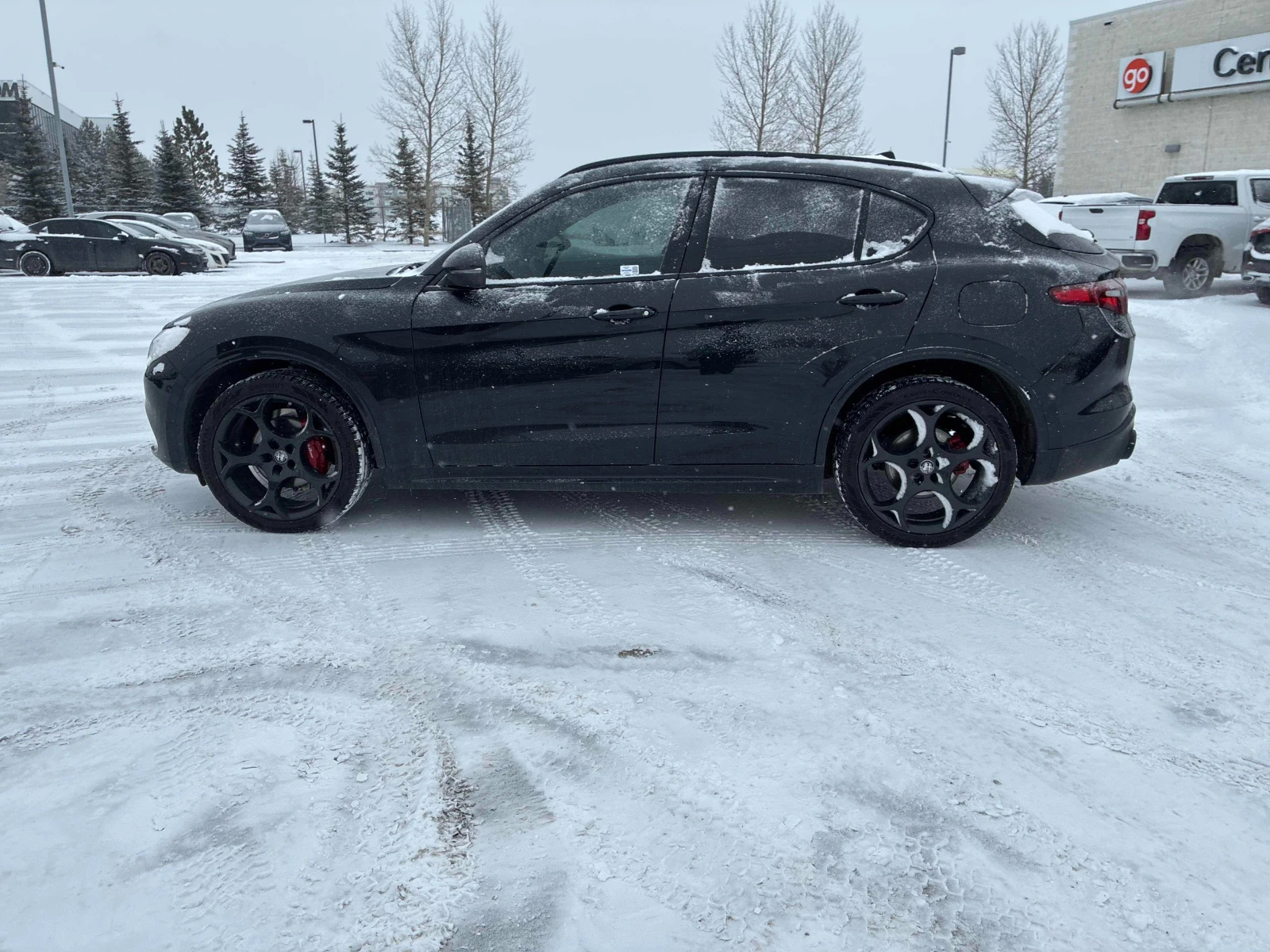 Alfa Romeo Stelvio Veloce * * CARFAX * * ���� ������ * *  | Mobile.bg � ����������� 3