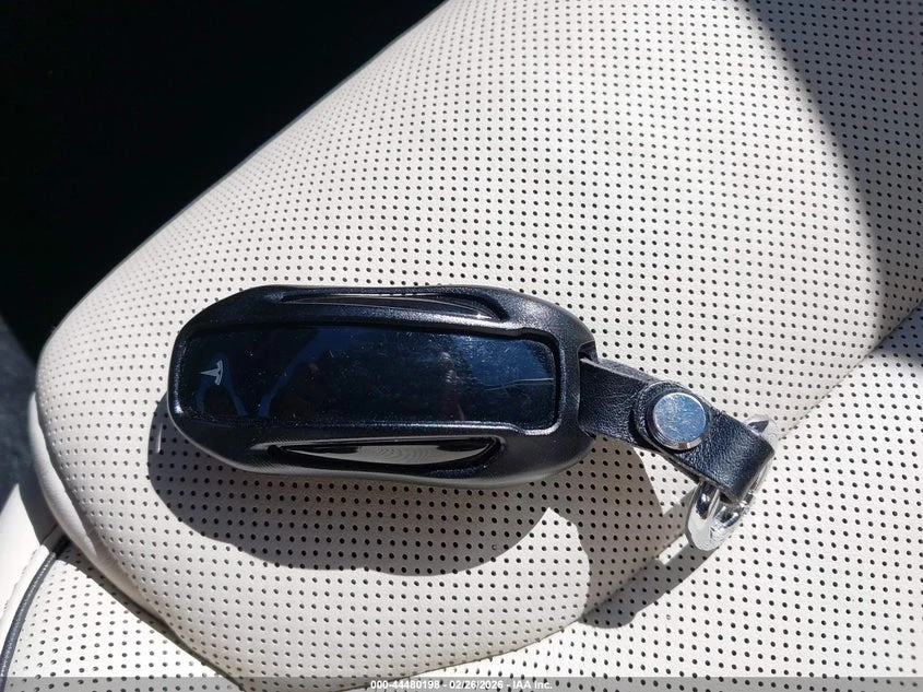 Tesla Model X Plaid Tri Motor All-Wheel Drive, снимка 11 - Автомобили и джипове - 54169663