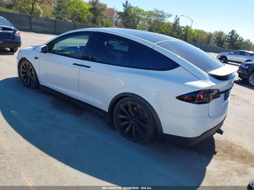 Tesla Model X Plaid Tri Motor All-Wheel Drive, снимка 3 - Автомобили и джипове - 54169663