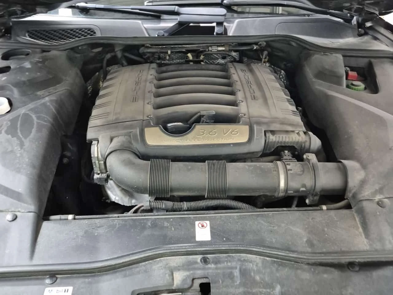 Porsche Cayenne * AWD 4DR * CARFAX * ЦЕНА ДО БГ, снимка 16 - Автомобили и джипове - 54240008