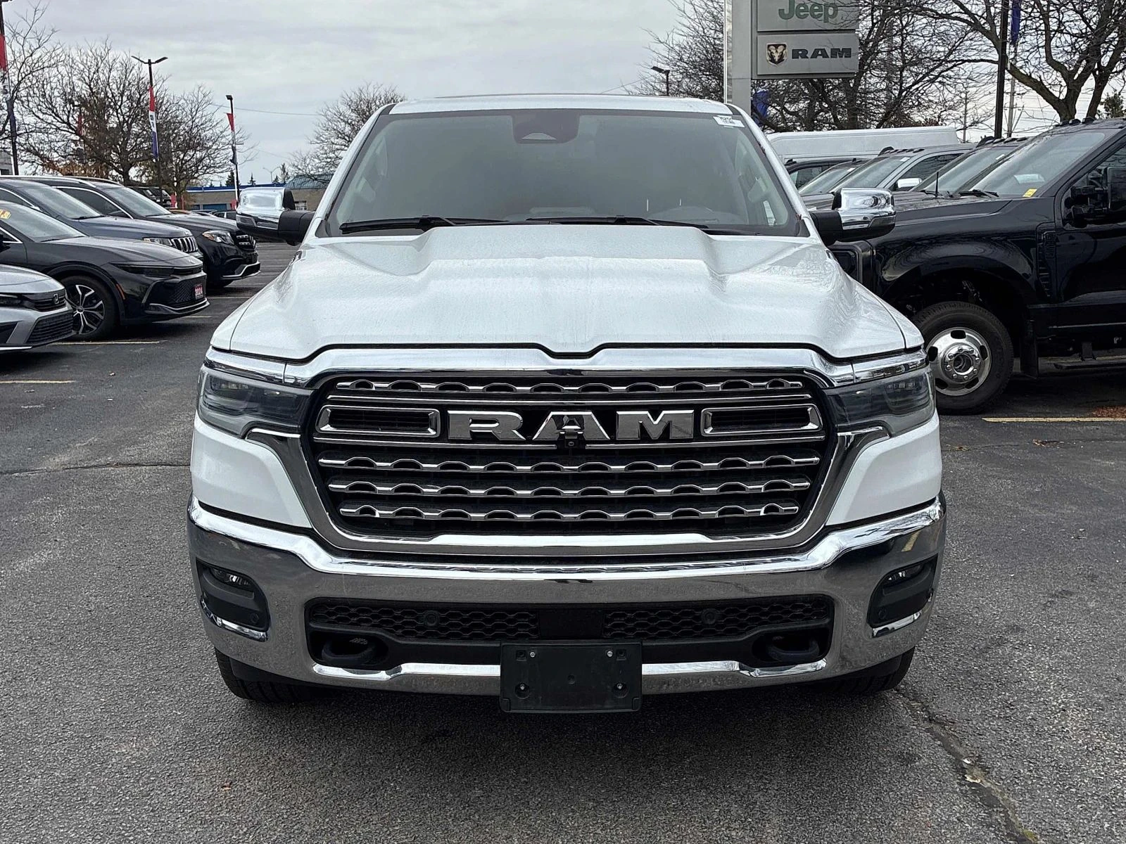 Dodge RAM 1500, снимка 2 - Автомобили и джипове - 56706361