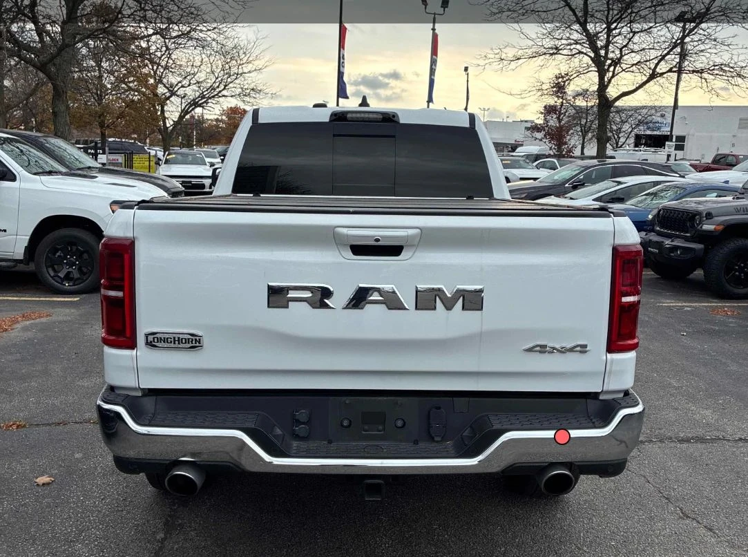 Dodge RAM 1500, снимка 3 - Автомобили и джипове - 56706361