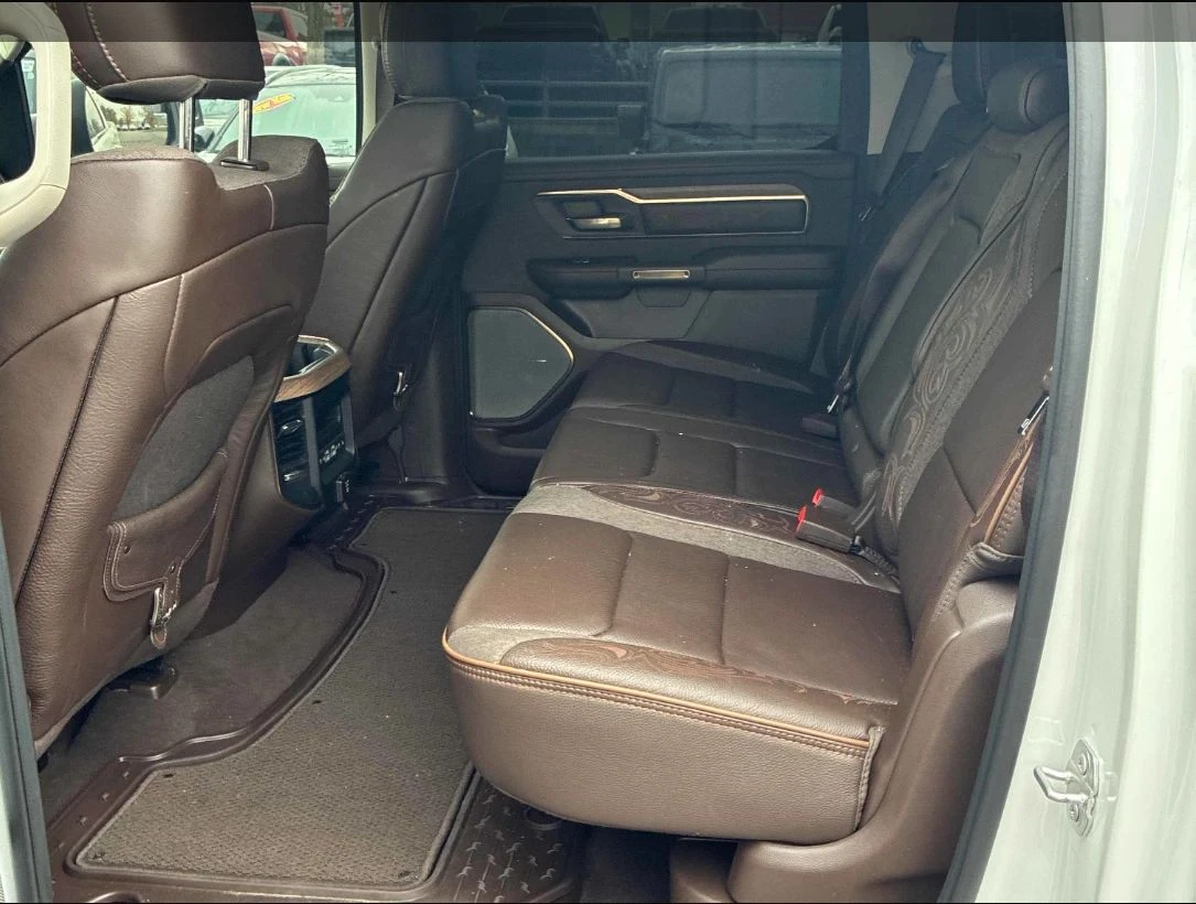 Dodge RAM 1500, снимка 7 - Автомобили и джипове - 56706361