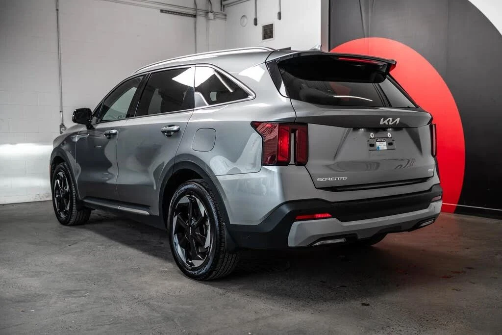 Kia Sorento, снимка 6 - Автомобили и джипове - 56726820