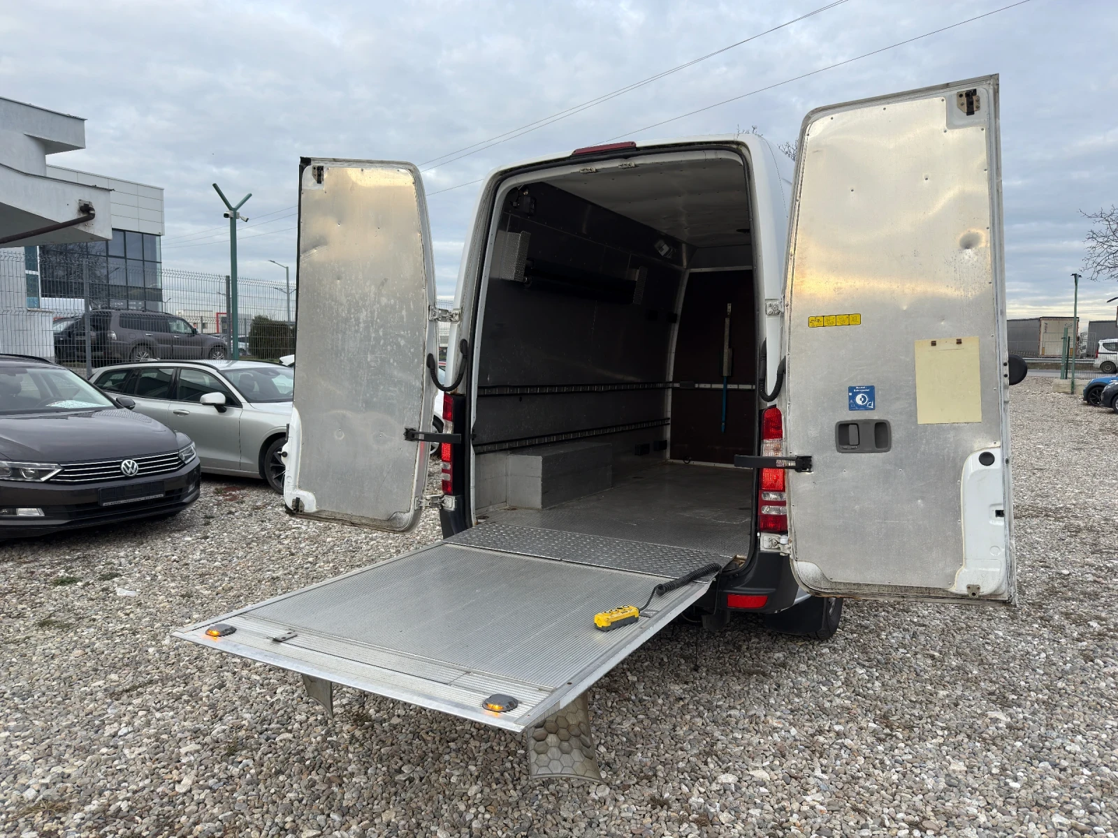 Mercedes-Benz Sprinter 316 2.2 CDI - изображение 8