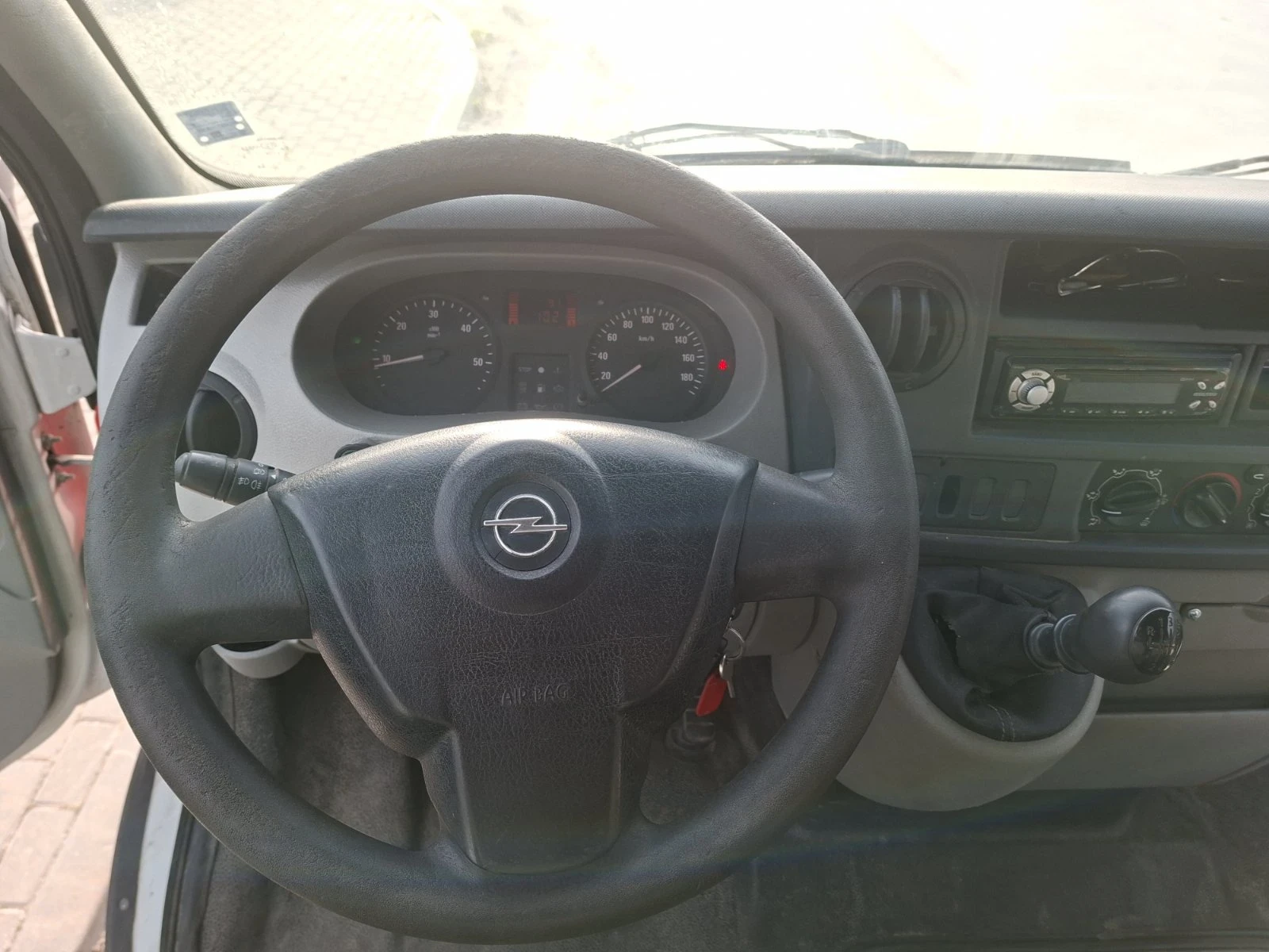 Opel Movano 2, 5 TDI, снимка 11 - Бусове и автобуси - 53939951