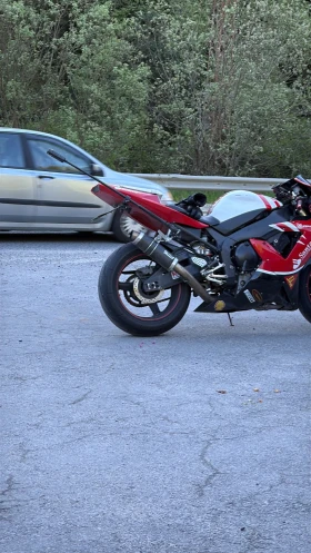 Yamaha YZF-R1, снимка 4