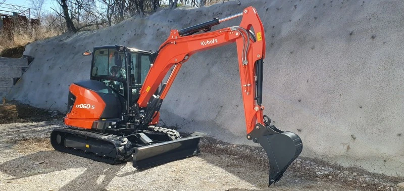 Багер Kubota KX060-5, снимка 1 - Индустриална техника - 40397629