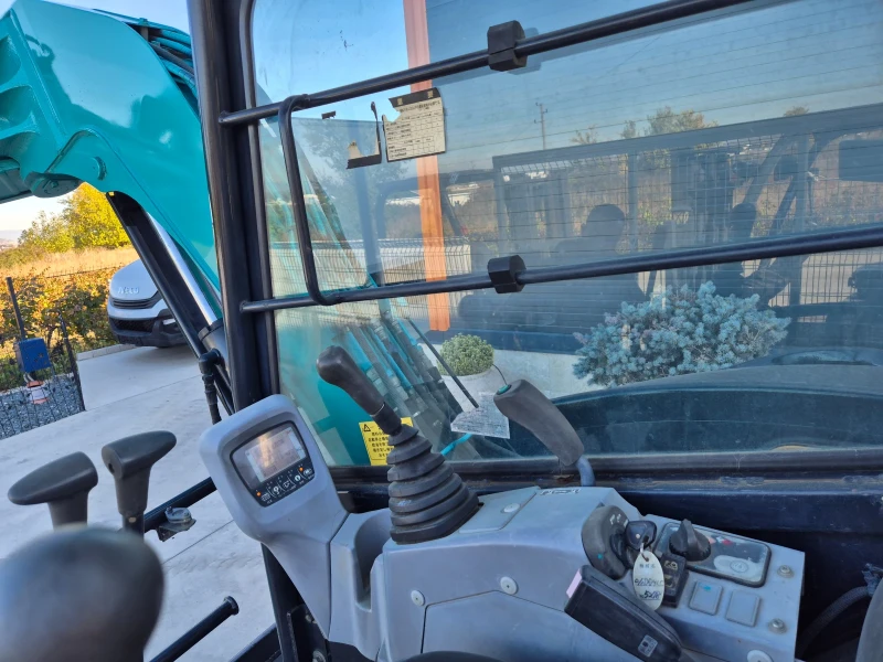 Багер Kubota RX306 / 3тонен / ДЖОЙСТИЦИ / КАТО НОВ !, снимка 12 - Индустриална техника - 52234022