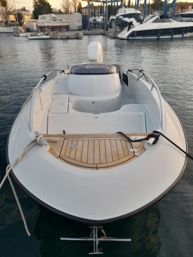 Моторна яхта Clear Liner Libra 750 Open, снимка 6 - Воден транспорт - 53652529