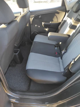 Kia Venga 1.4 90к.с, снимка 9