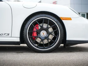 Porsche 911 Carrera GTS, снимка 7