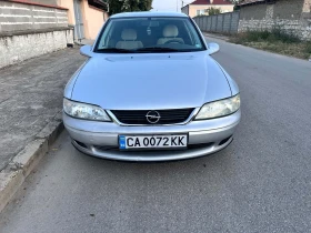 Opel Vectra 1.6 Бензин , снимка 3