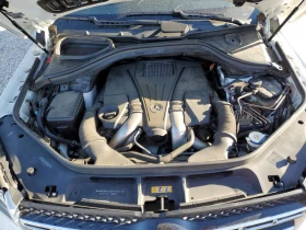 Mercedes-Benz CLS 500 4MATIC 4.7L V8, снимка 12