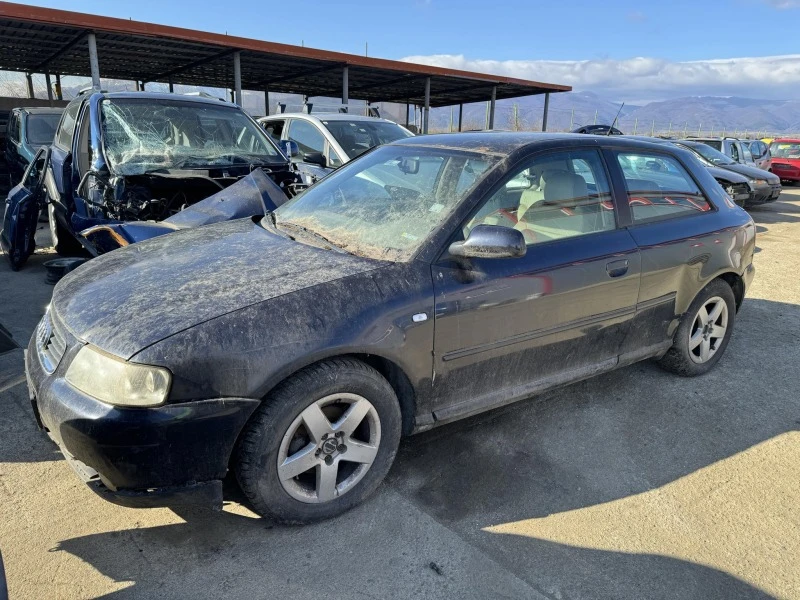 Audi A3 1.6, снимка 4 - Автомобили и джипове - 44308926