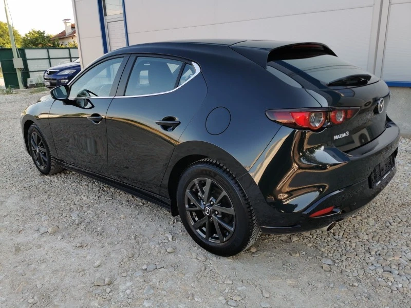 Mazda 3 Skyactiv-G 2.0i M Hybrid, снимка 6 - Автомобили и джипове - 47614010