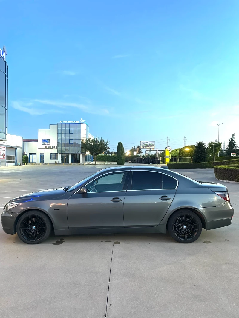 BMW 530 3.0d, снимка 6 - Автомобили и джипове - 47043115