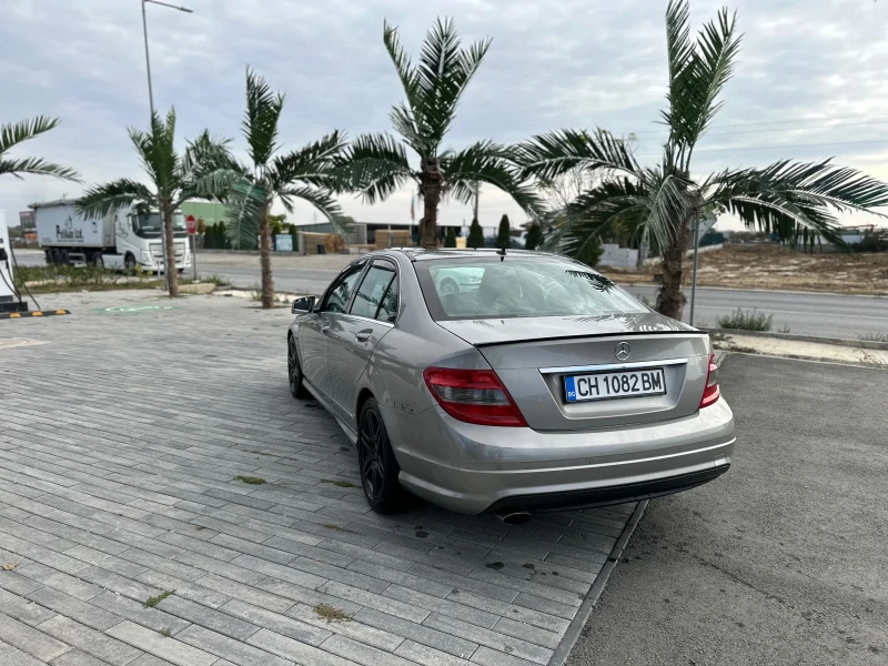 Mercedes-Benz C 220, снимка 3 - Автомобили и джипове - 47787012