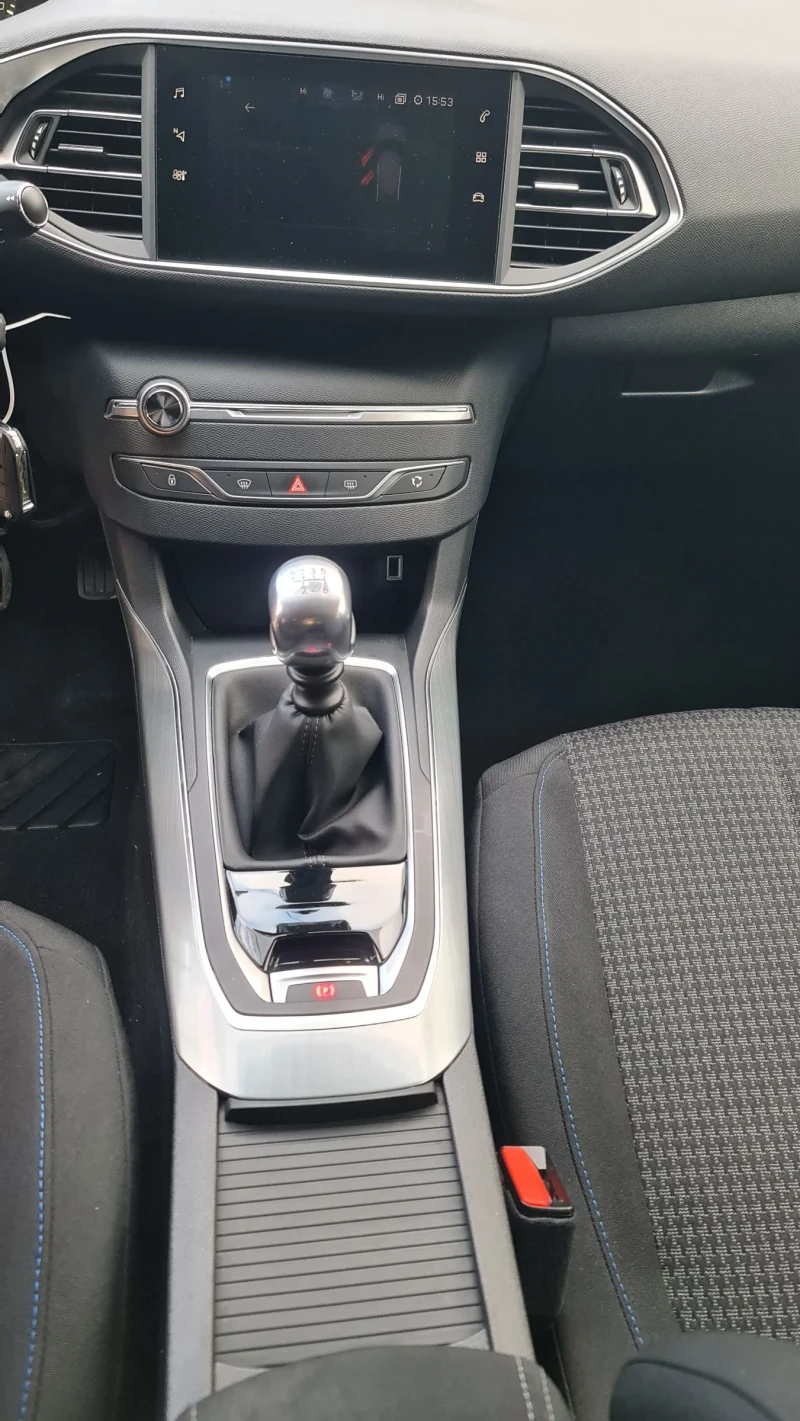 Peugeot 308 STYLE 1.2i, снимка 10 - Автомобили и джипове - 48080438