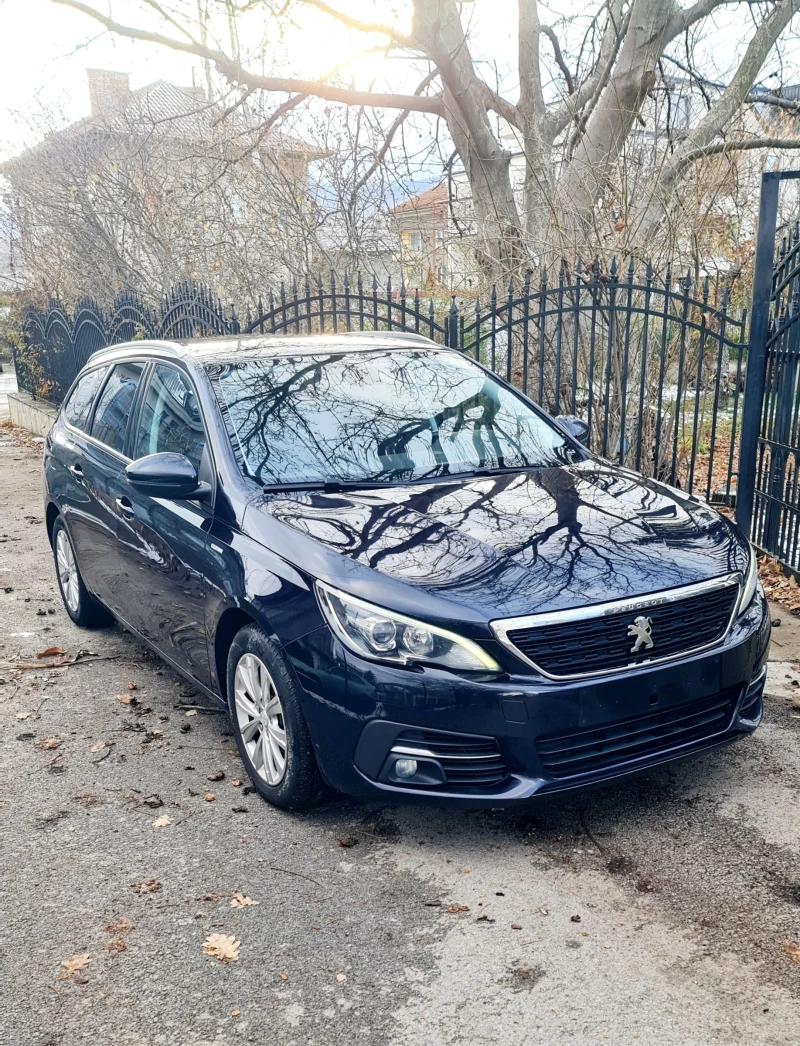 Peugeot 308 STYLE 1.2i, снимка 2 - Автомобили и джипове - 48080438